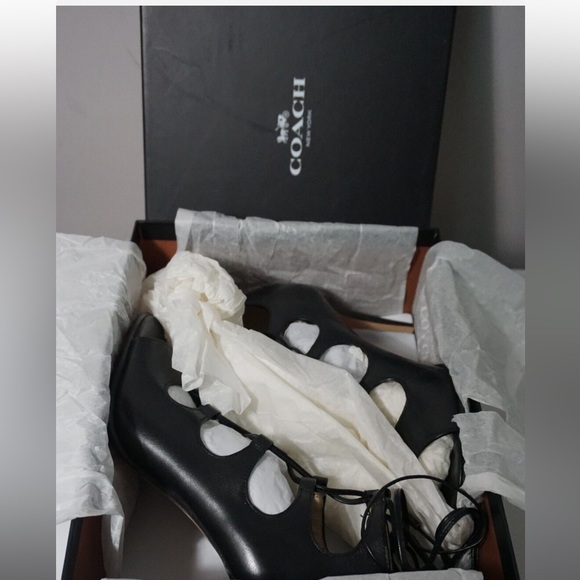Coach Kira Lace-up Black Leather Stiletto HEELS Size 7.5 - Picture 9 of 10